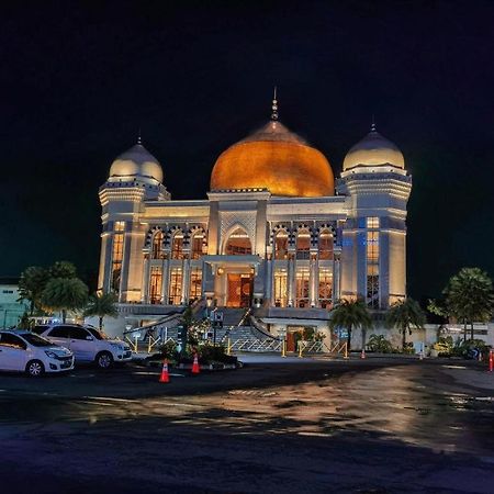 Gania Hotel Бандунг Екстер'єр фото